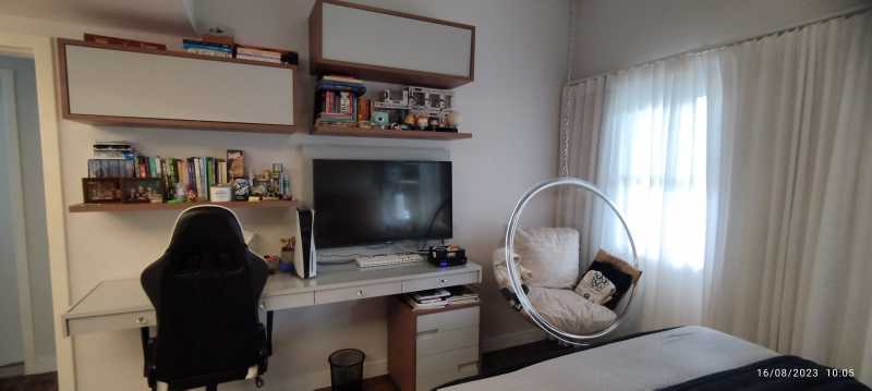 Casa de Condomínio à venda com 3 quartos, 216m² - Foto 22