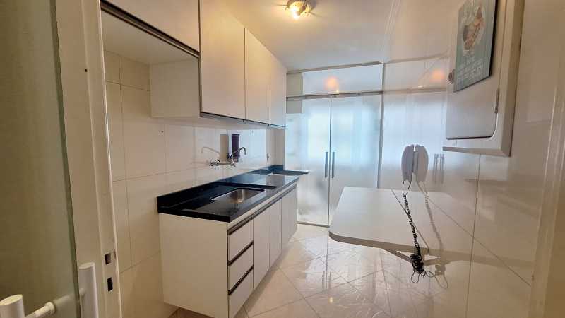 Apartamento à venda com 2 quartos, 51m² - Foto 4