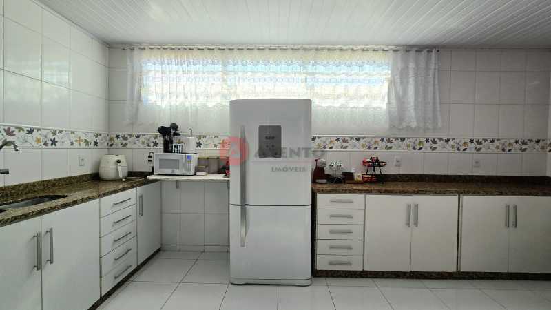 Casa, 3 quartos, 290 m² - Foto 11