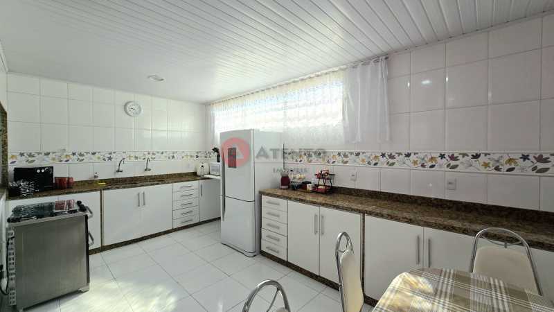 Casa, 3 quartos, 290 m² - Foto 13