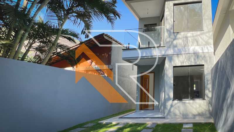 Casa à venda com 4 quartos, 150m² - Foto 2