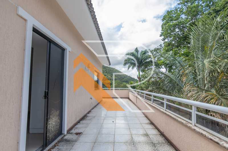 Casa de Condomínio à venda com 5 quartos, 450m² - Foto 25