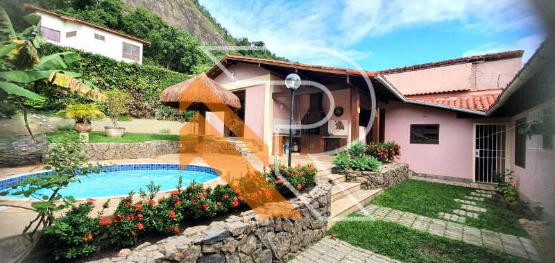 Casa de Condomínio à venda com 4 quartos, 324m² - Foto 11