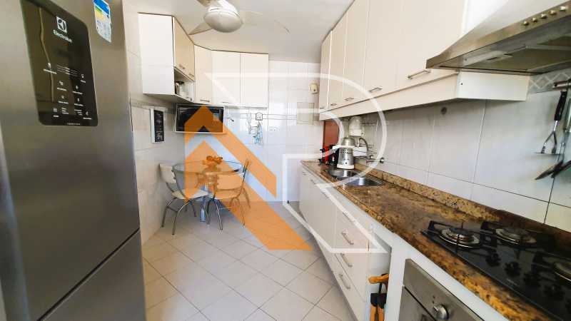 Cobertura à venda com 3 quartos, 206m² - Foto 27