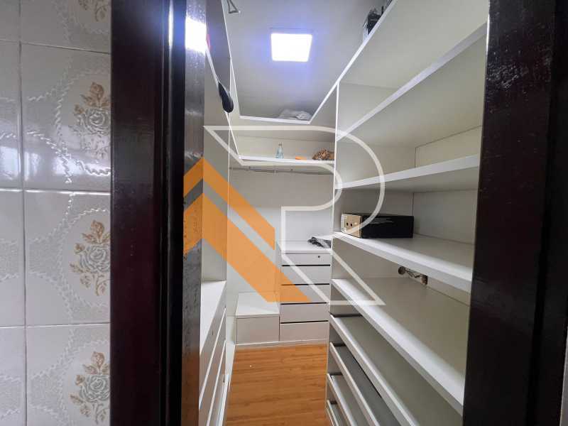 Casa de Condomínio para alugar com 4 quartos, 188m² - Foto 28