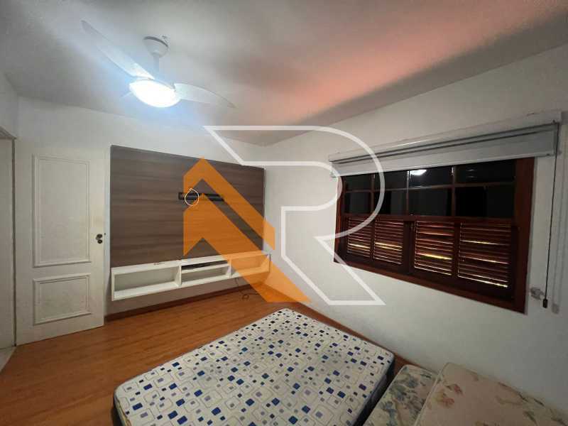 Casa de Condomínio para alugar com 4 quartos, 188m² - Foto 29