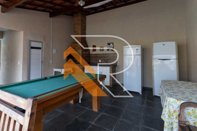 Casa à venda com 5 quartos, 300m² - Foto 14