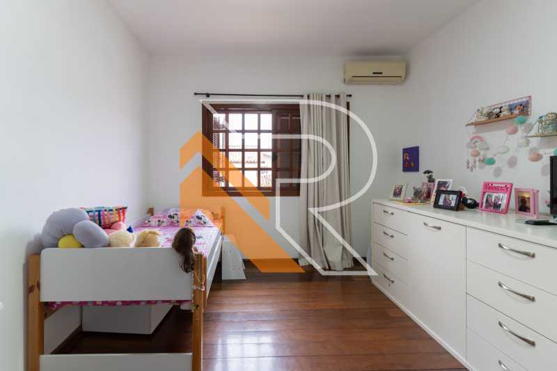 Casa à venda com 5 quartos, 300m² - Foto 20