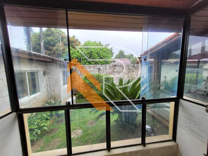 Casa de Condomínio à venda com 3 quartos, 277m² - Foto 17