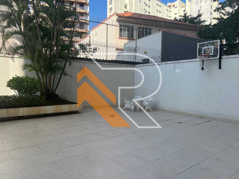 Apartamento à venda com 4 quartos, 252m² - Foto 7