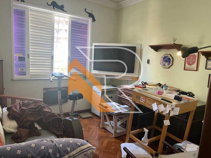 Apartamento à venda com 4 quartos, 252m² - Foto 23