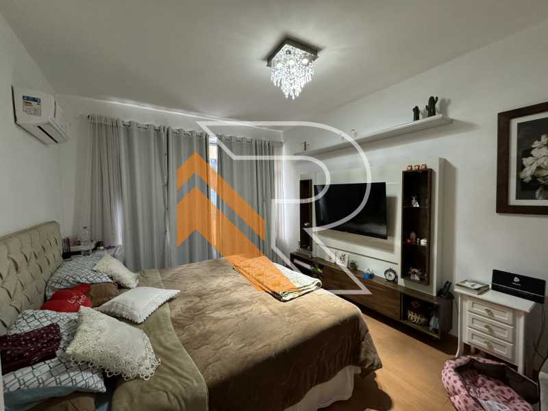 Apartamento à venda com 3 quartos, 180m² - Foto 18