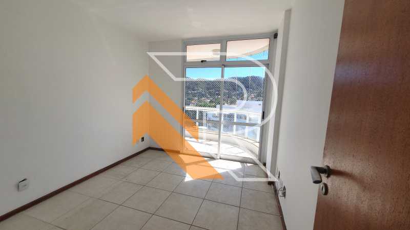 Apartamento à venda com 3 quartos, 115m² - Foto 7