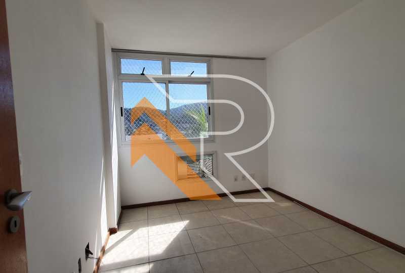 Apartamento à venda com 3 quartos, 115m² - Foto 12