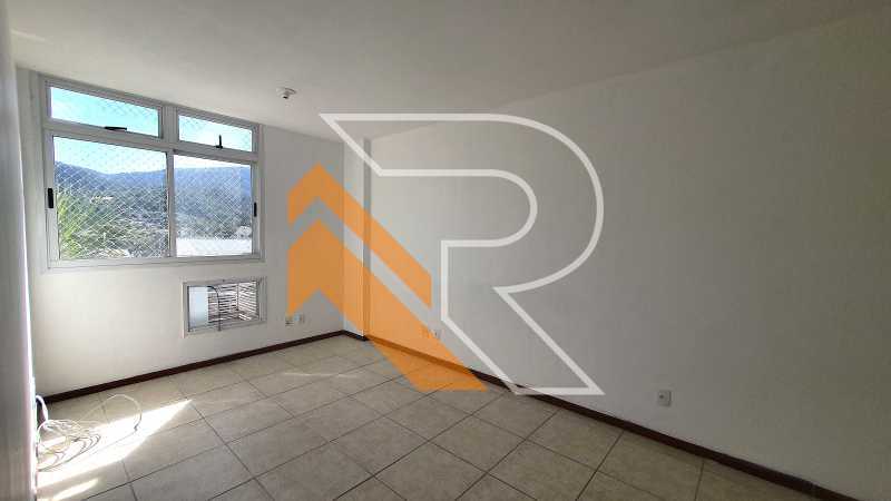 Apartamento à venda com 3 quartos, 115m² - Foto 17