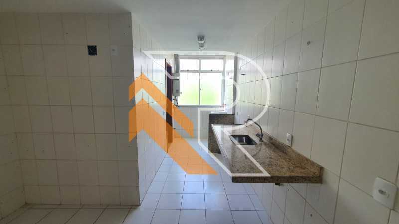 Apartamento à venda com 3 quartos, 115m² - Foto 23