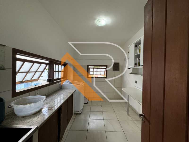 Casa de Condomínio à venda com 5 quartos, 563m² - Foto 12