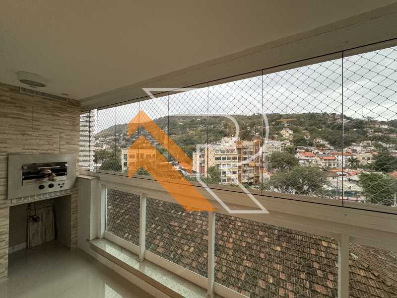 Apartamento à venda e aluguel com 3 quartos, 120m² - Foto 8