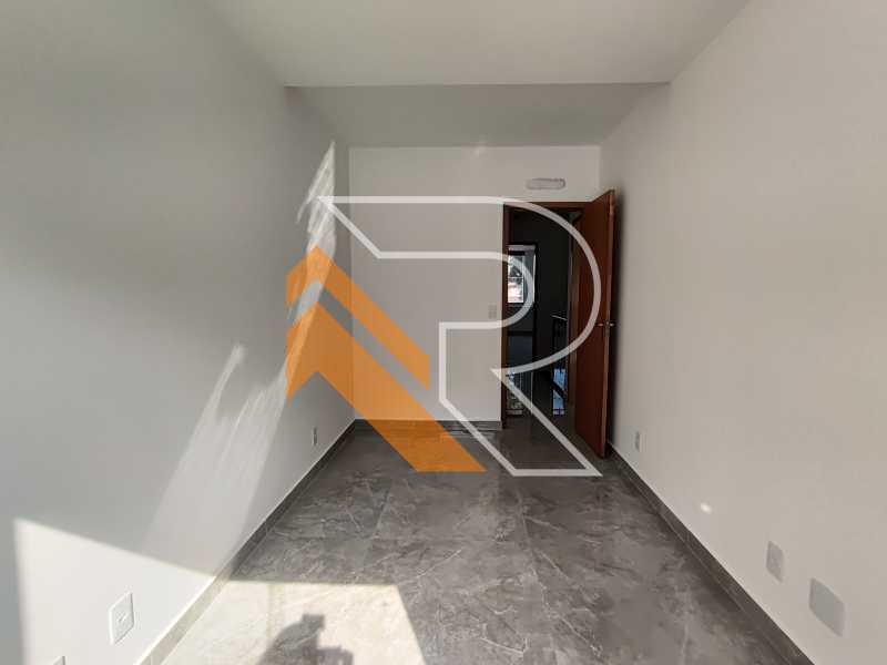 Casa à venda com 4 quartos, 131m² - Foto 28