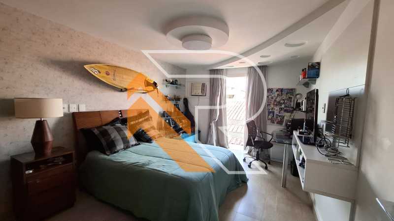 Casa de Condomínio à venda com 6 quartos, 350m² - Foto 18