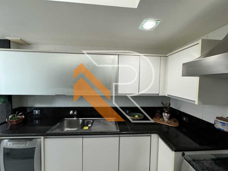 Apartamento à venda com 4 quartos, 158m² - Foto 6