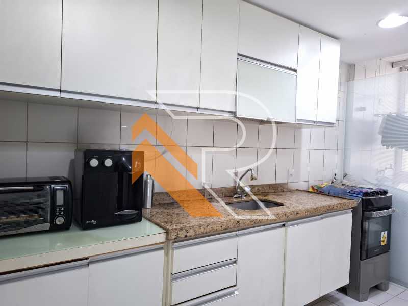 Apartamento à venda com 3 quartos, 115m² - Foto 28