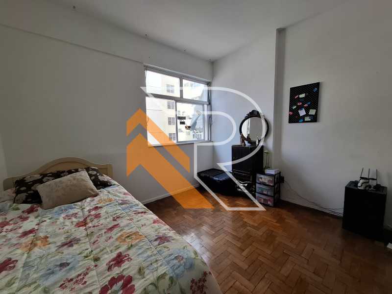 Apartamento à venda com 2 quartos, 93m² - Foto 11