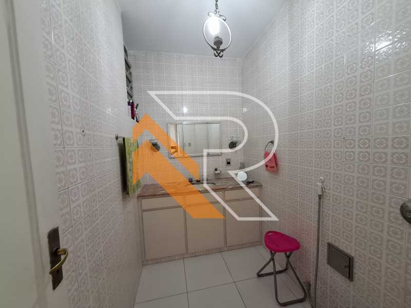 Apartamento à venda com 2 quartos, 93m² - Foto 15