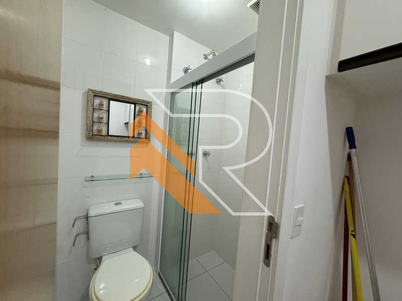 Apartamento à venda com 4 quartos, 260m² - Foto 8