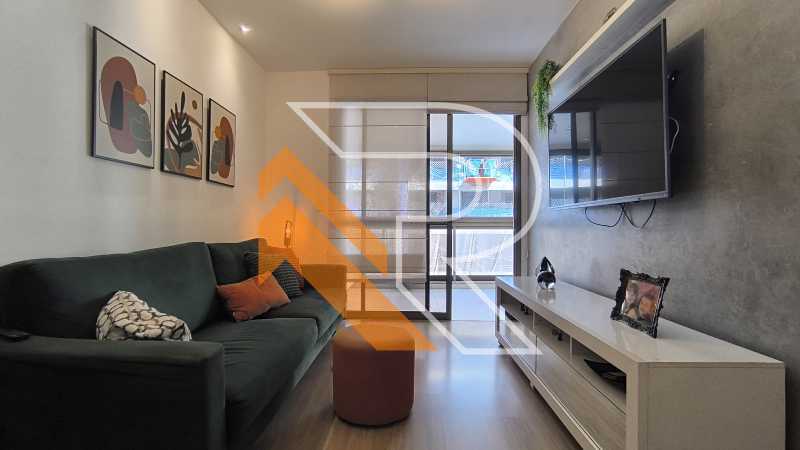 Apartamento à venda com 2 quartos, 117m² - Foto 2