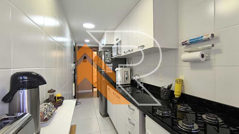 Apartamento à venda com 2 quartos, 117m² - Foto 21