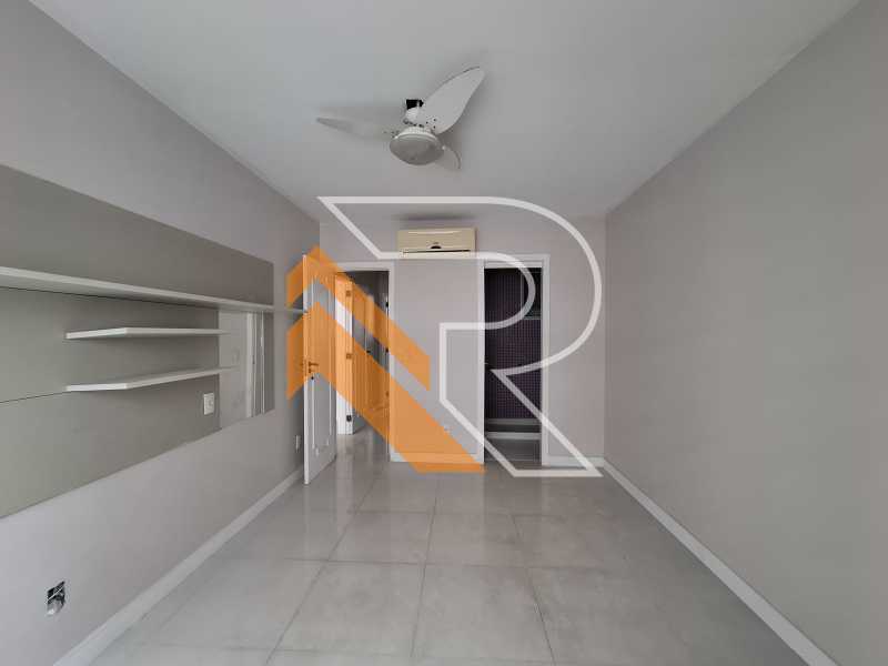 Apartamento à venda com 2 quartos, 93m² - Foto 19