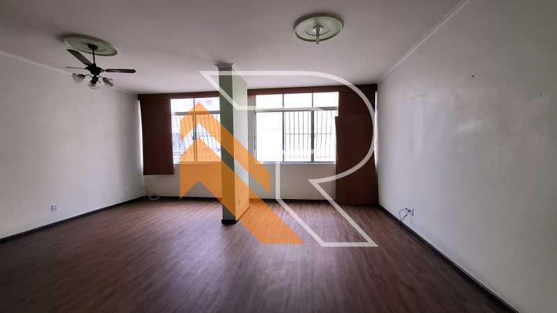 Apartamento à venda com 4 quartos, 159m² - Foto 6