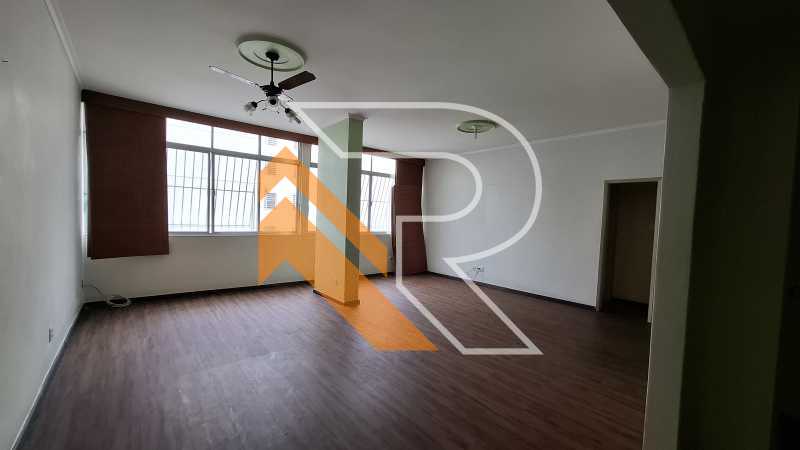 Apartamento à venda com 4 quartos, 159m² - Foto 10