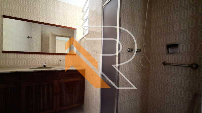 Apartamento à venda com 4 quartos, 159m² - Foto 13