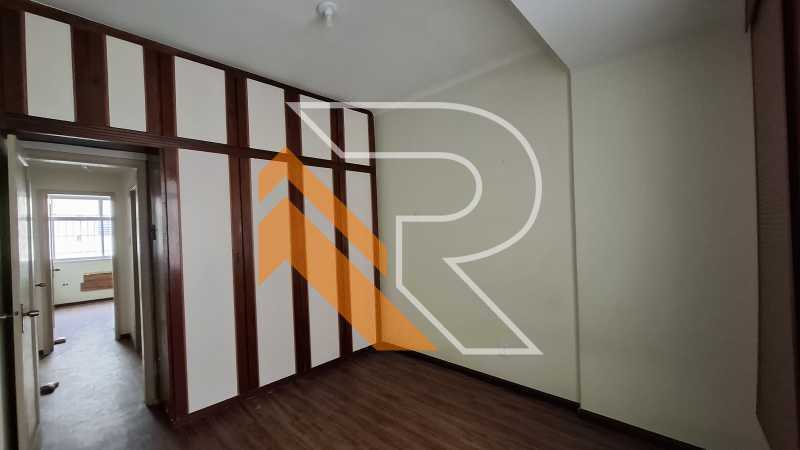 Apartamento à venda com 4 quartos, 159m² - Foto 14