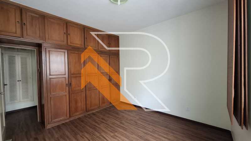 Apartamento à venda com 4 quartos, 159m² - Foto 22