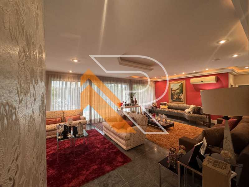 Casa de Condomínio à venda com 5 quartos, 494m² - Foto 2