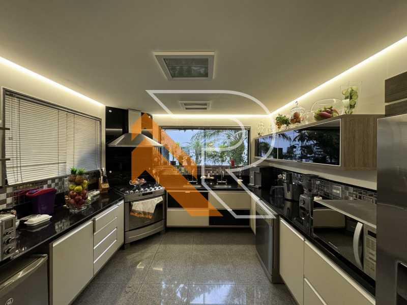 Casa de Condomínio à venda com 5 quartos, 494m² - Foto 19