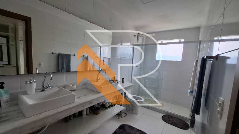 Casa para alugar com 4 quartos, 284m² - Foto 24