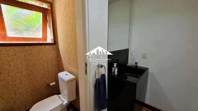 Casa de Condomínio à venda com 4 quartos, 500m² - Foto 13