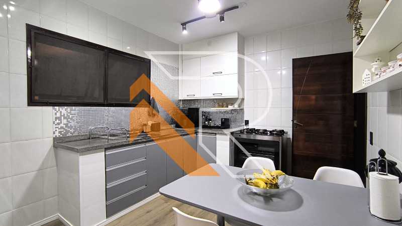 Casa de Condomínio à venda com 3 quartos, 210m² - Foto 18