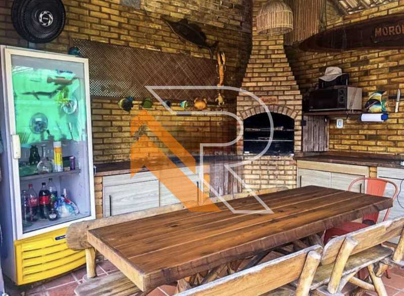 Casa à venda e aluguel com 3 quartos, 200m² - Foto 4