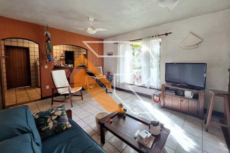 Casa à venda e aluguel com 3 quartos, 200m² - Foto 11