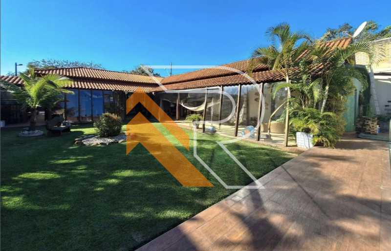 Casa à venda e aluguel com 3 quartos, 200m² - Foto 25