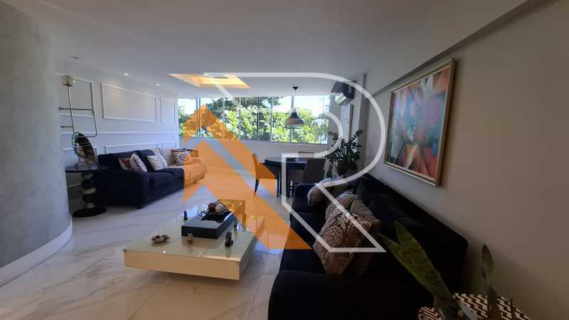 Apartamento à venda com 4 quartos, 243m² - Foto 5