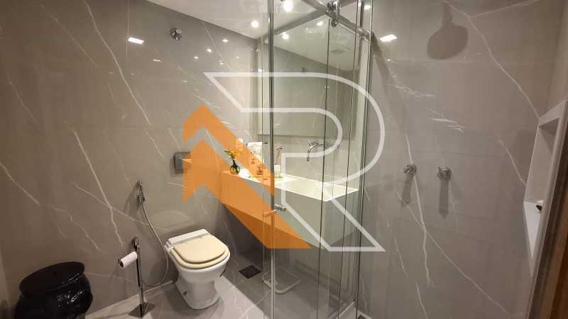 Apartamento à venda com 4 quartos, 243m² - Foto 14