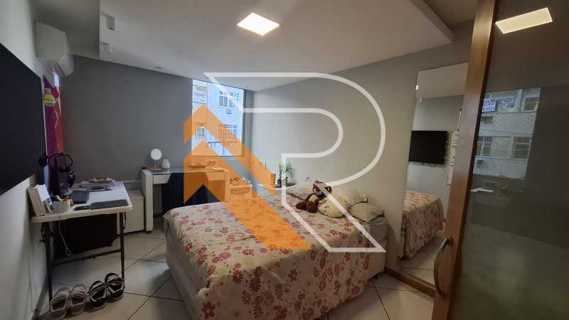 Apartamento à venda com 4 quartos, 243m² - Foto 20