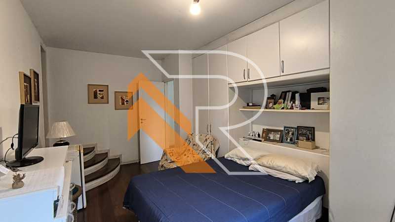 Casa de Condomínio para alugar com 5 quartos, 348m² - Foto 16