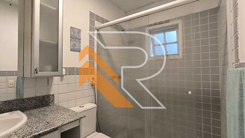 Casa de Condomínio para alugar com 5 quartos, 348m² - Foto 26